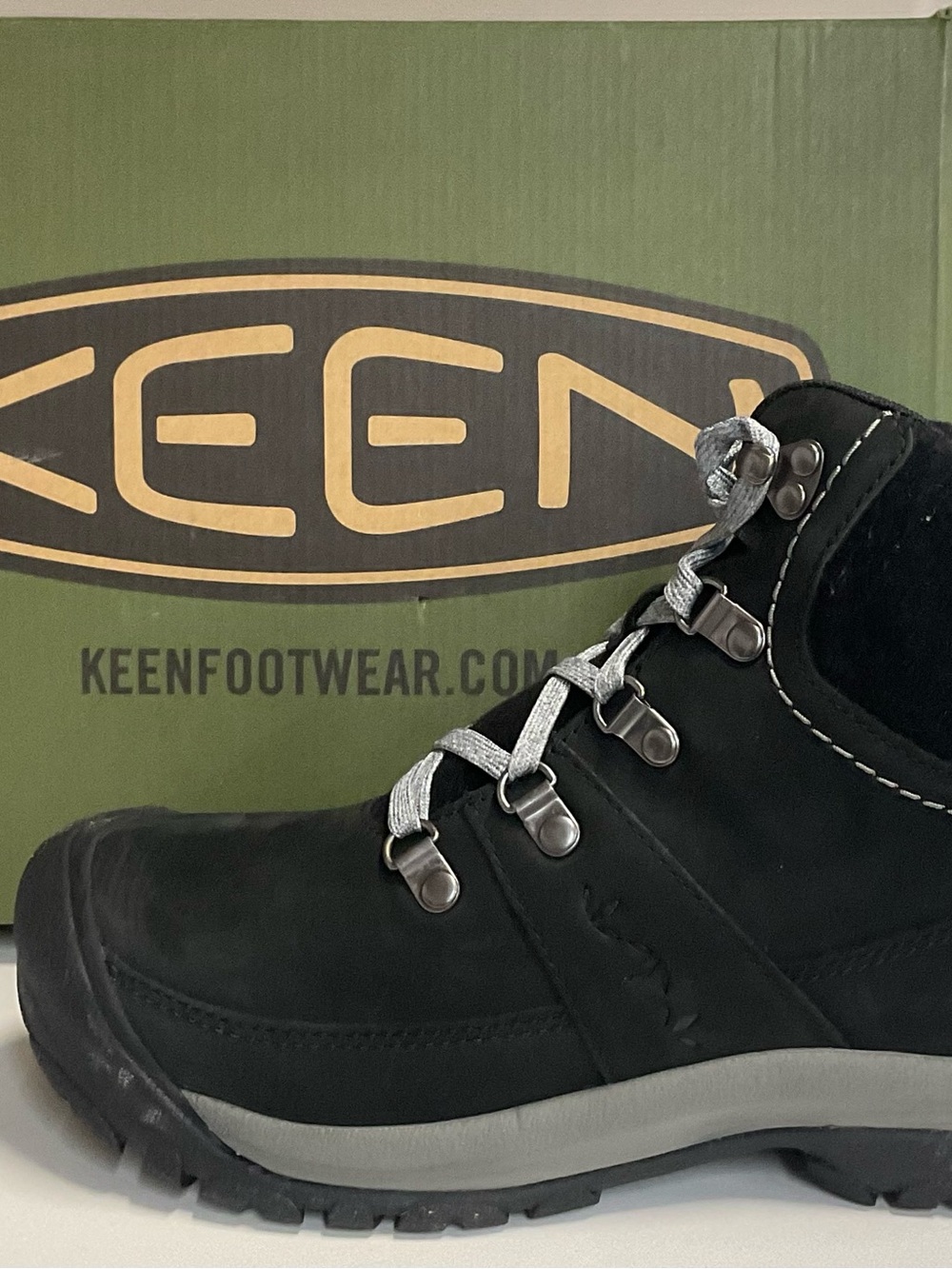 Keen Black and Steel Grey Men's Mid-Cut Winter Boot - Picture 3 of 4